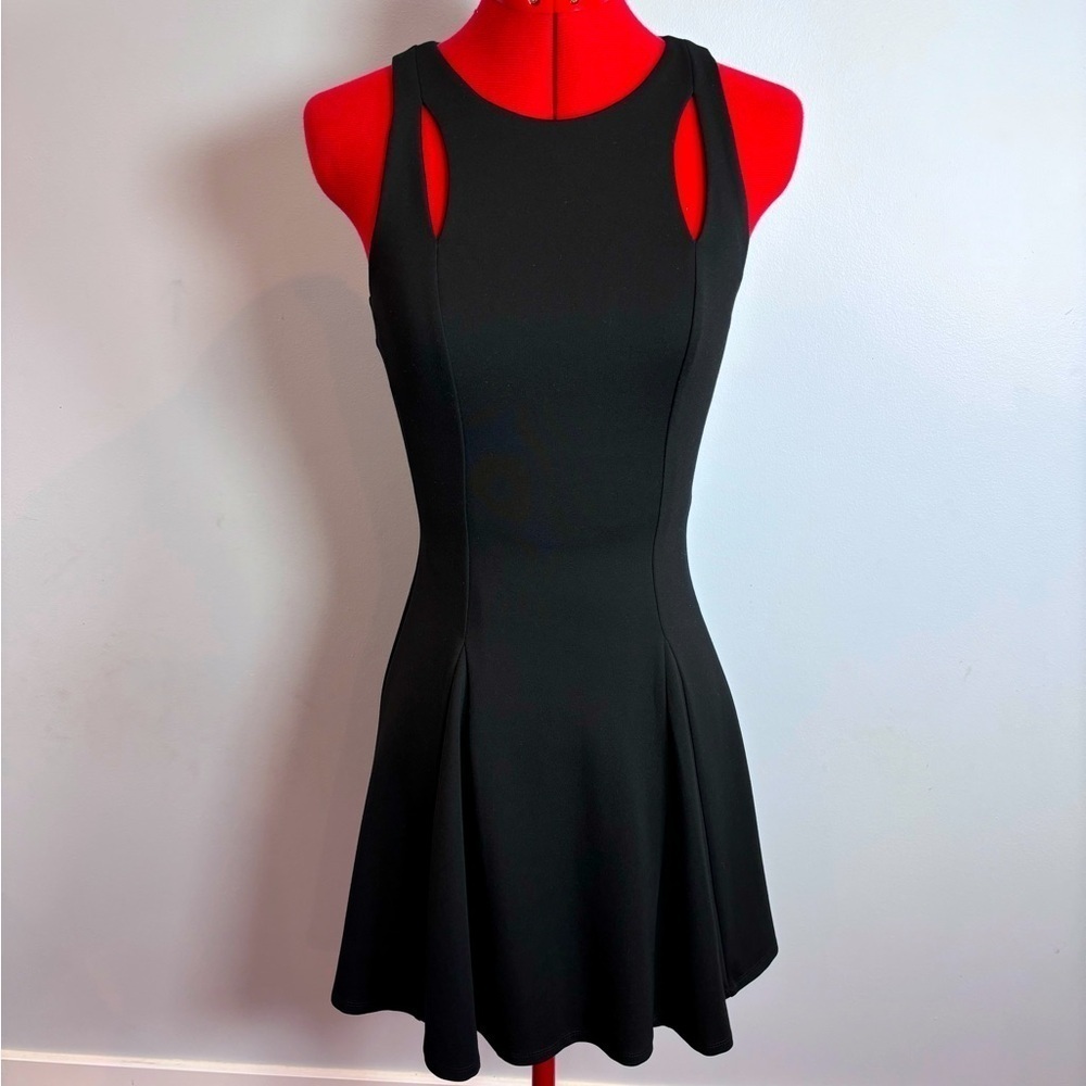 Ali &Jay Black Fit and Flare Zip up Lined Midi dress Size XS Shoulder cut accent